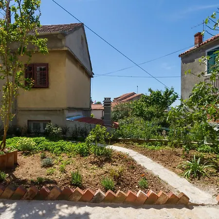 A Luxury Sibenik-3 By Interhome * Sibenik