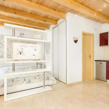A Luxury Sibenik-3 By Interhome
