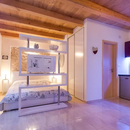 A Luxury Sibenik-3 By Interhome
